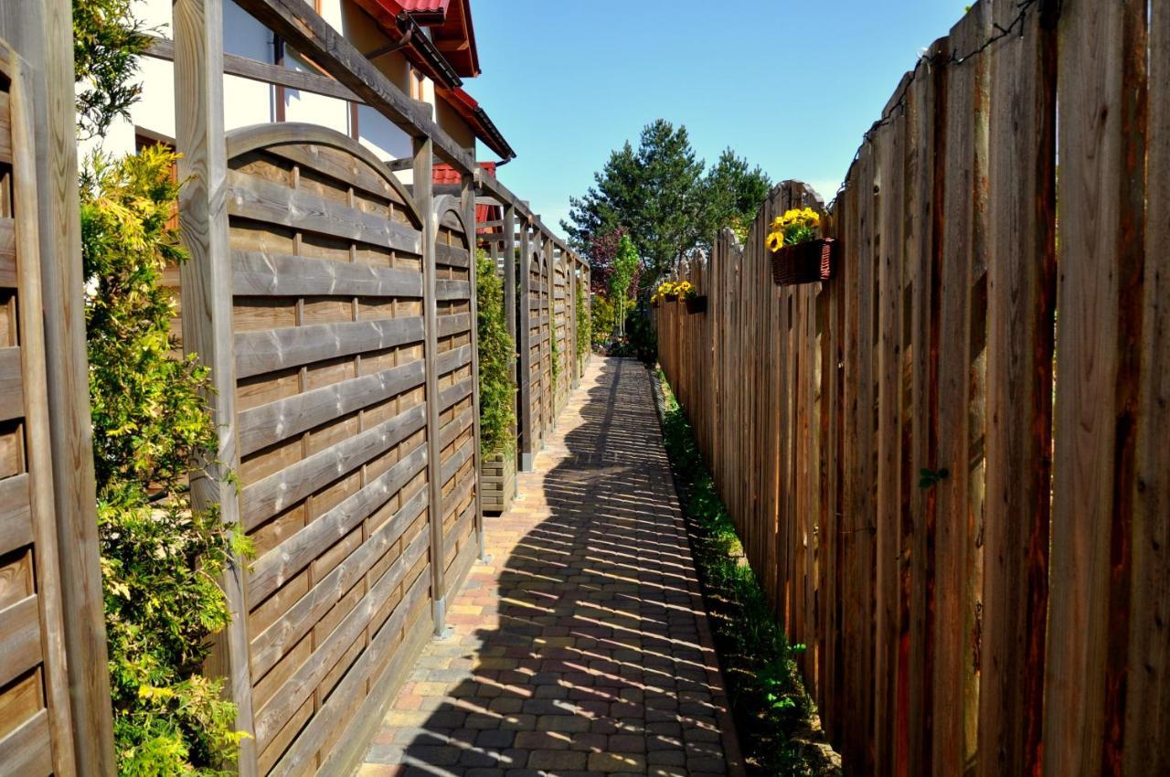 Gosciniec Kaszubski Homestay Białogóra Exterior foto